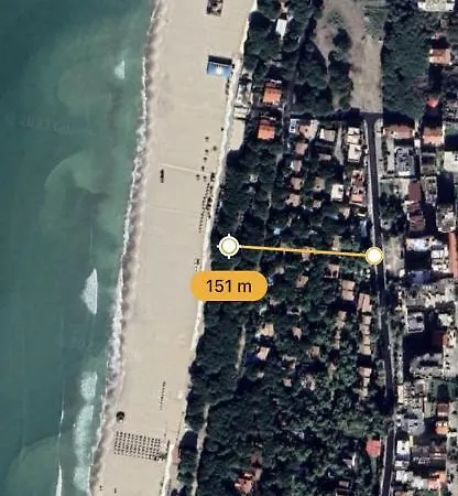 Holidays * Golem (Tirana)