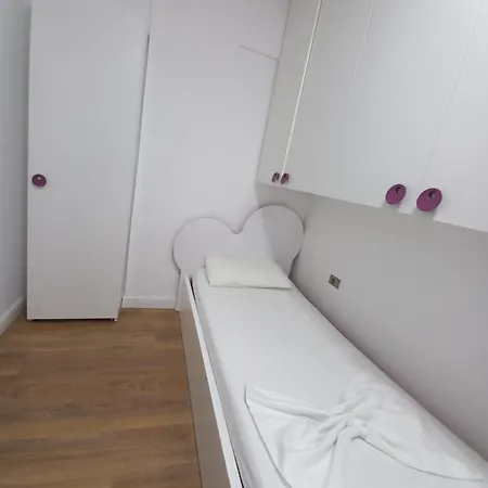 Apartament Holidays Golem (Tirana)