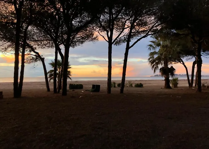 Holidays * Golem (Tirana)